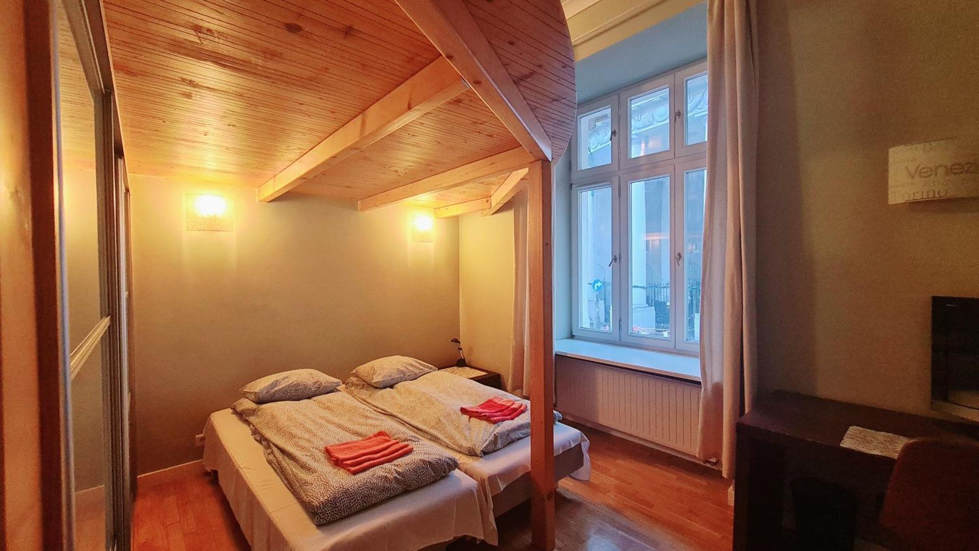 Bright&Comfy Apt -Few Min To Main Square Krakkó Kültér fotó